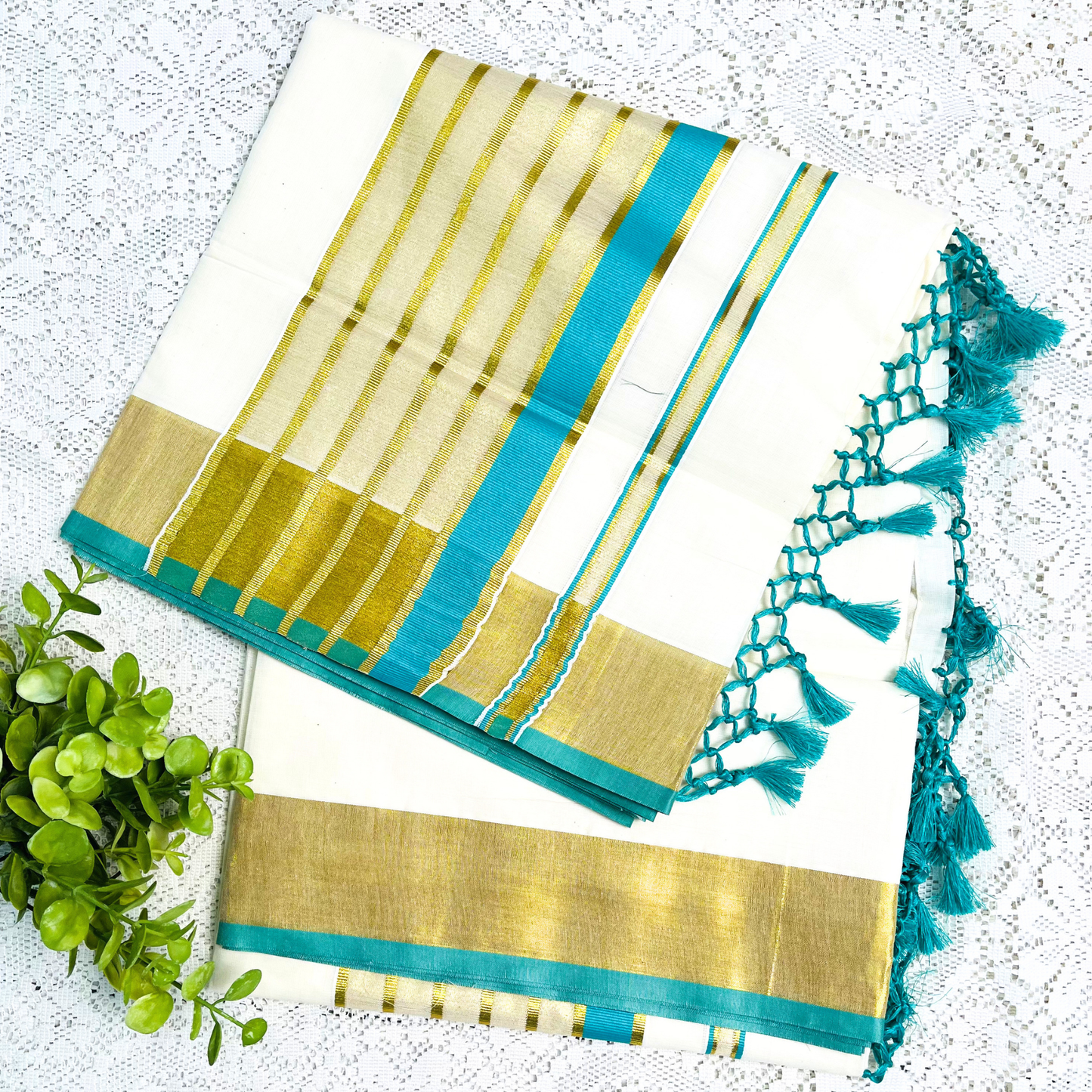 Kerala Saree with Golden Stripes & Turquoise Design | Traditional Kasavu Saree